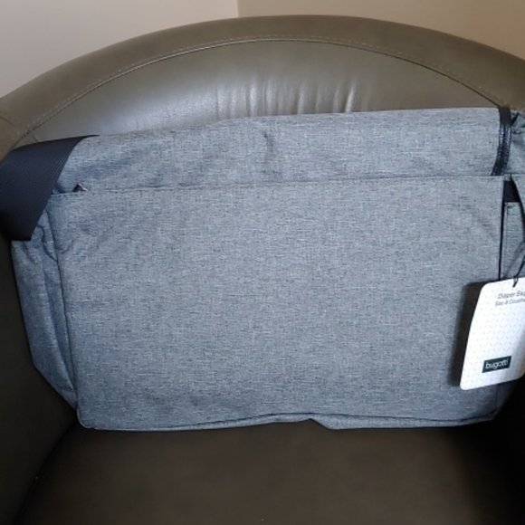 Buggati Diaper Bag - Picture 4 of 9